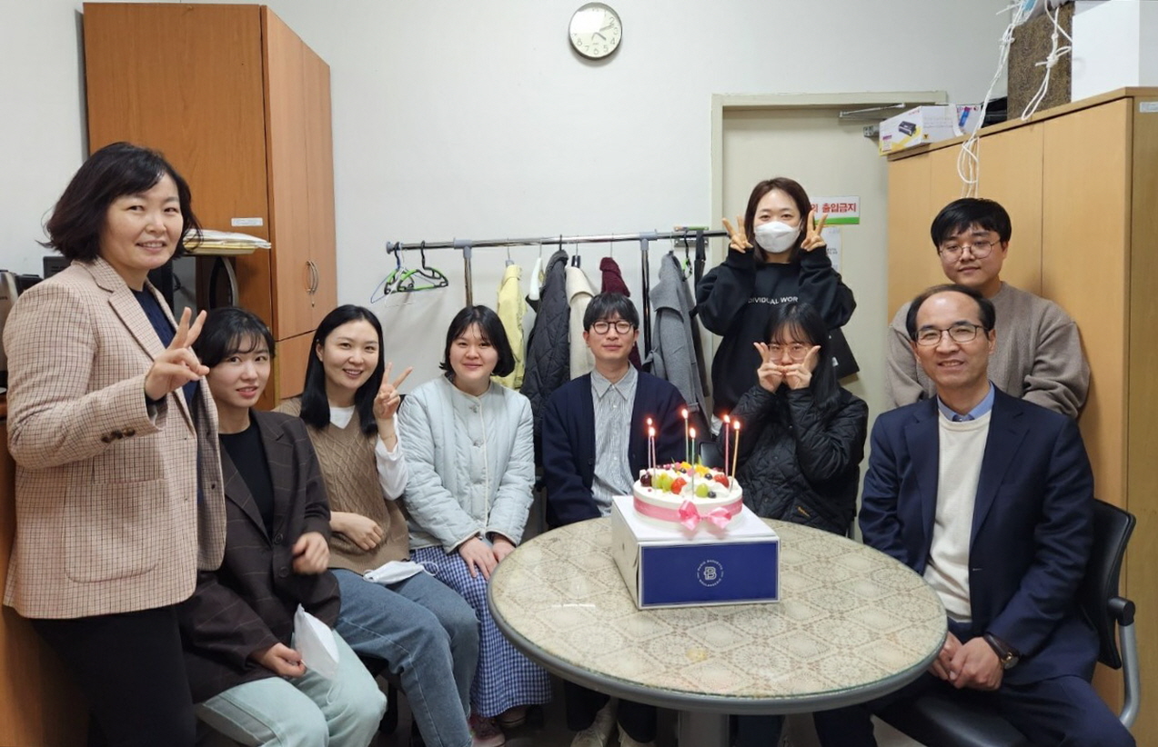 안산시 일동,‘시보 떡’대신 축하선물 전달