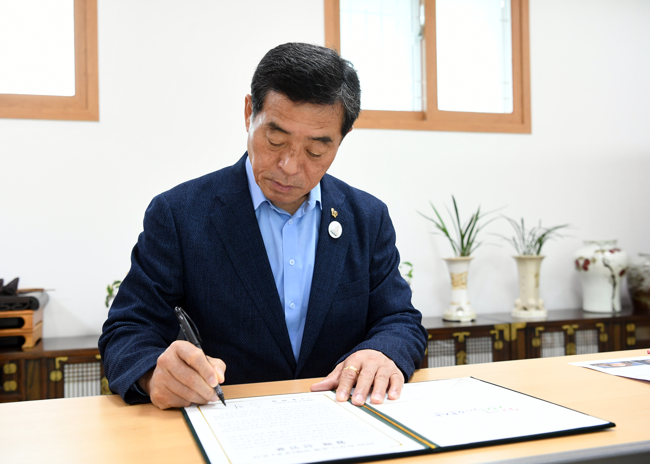 안산시, 우호협력도시 중국 러산시에 협력 선언 전달