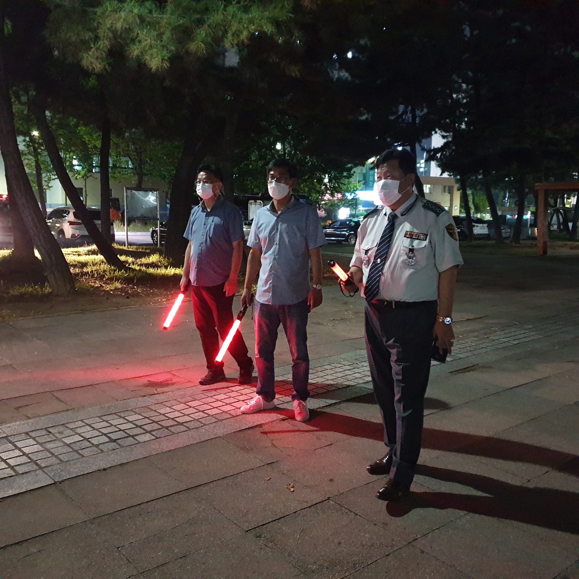 안산시 성포동, 자율방범대와 코로나19 거리두기 야간 특별순찰