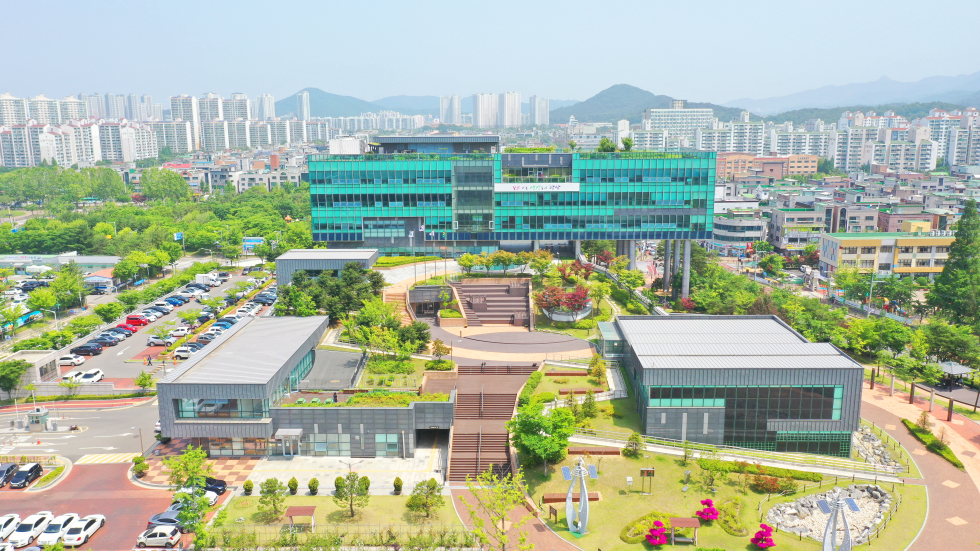 안산시 상록구, 어르신 안전 위해 경로당 안전손잡이 설치