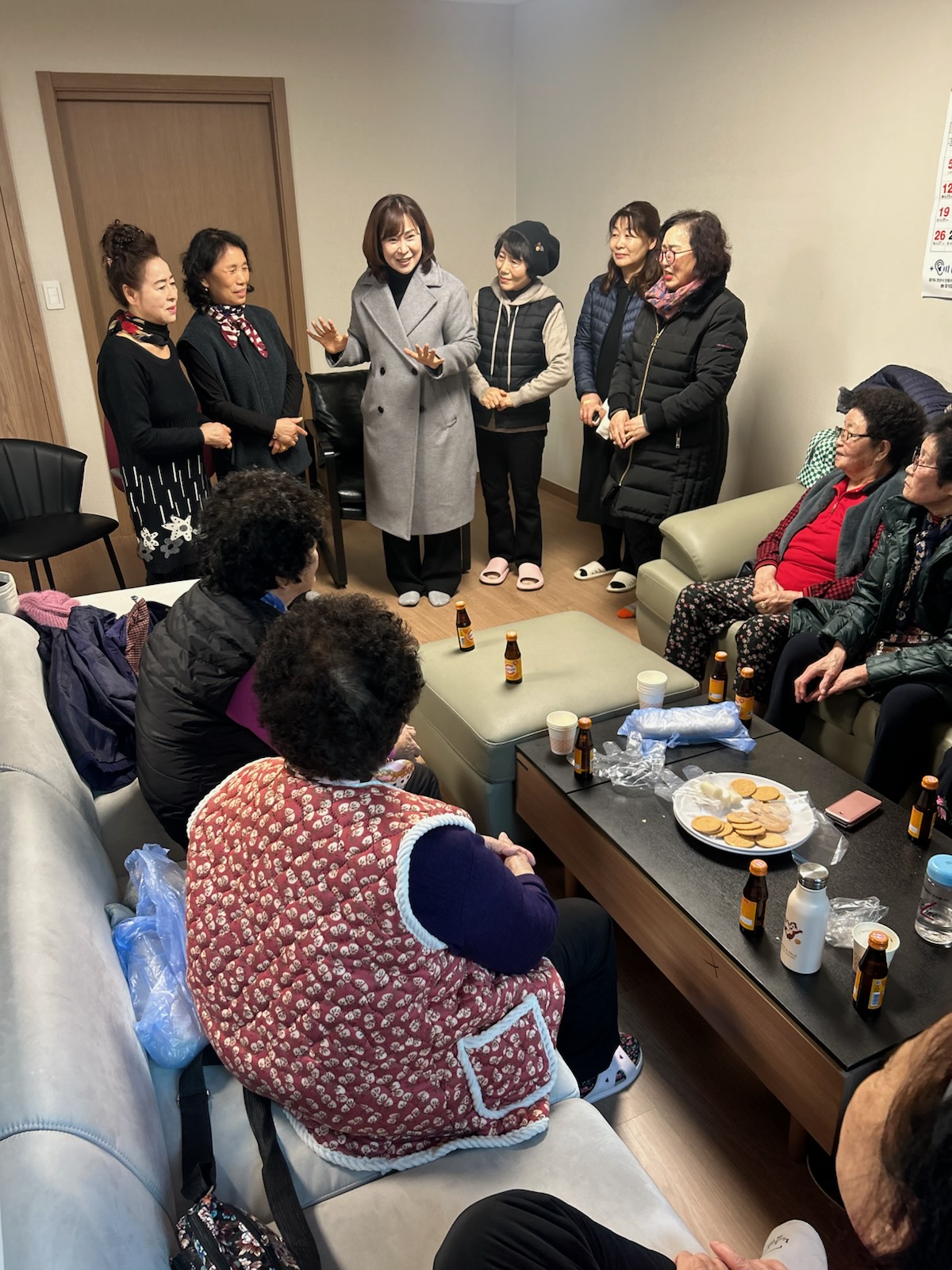 안산시 백운동장 경로당 찾아 새해 인사, 통장들과 함께 효경 실천