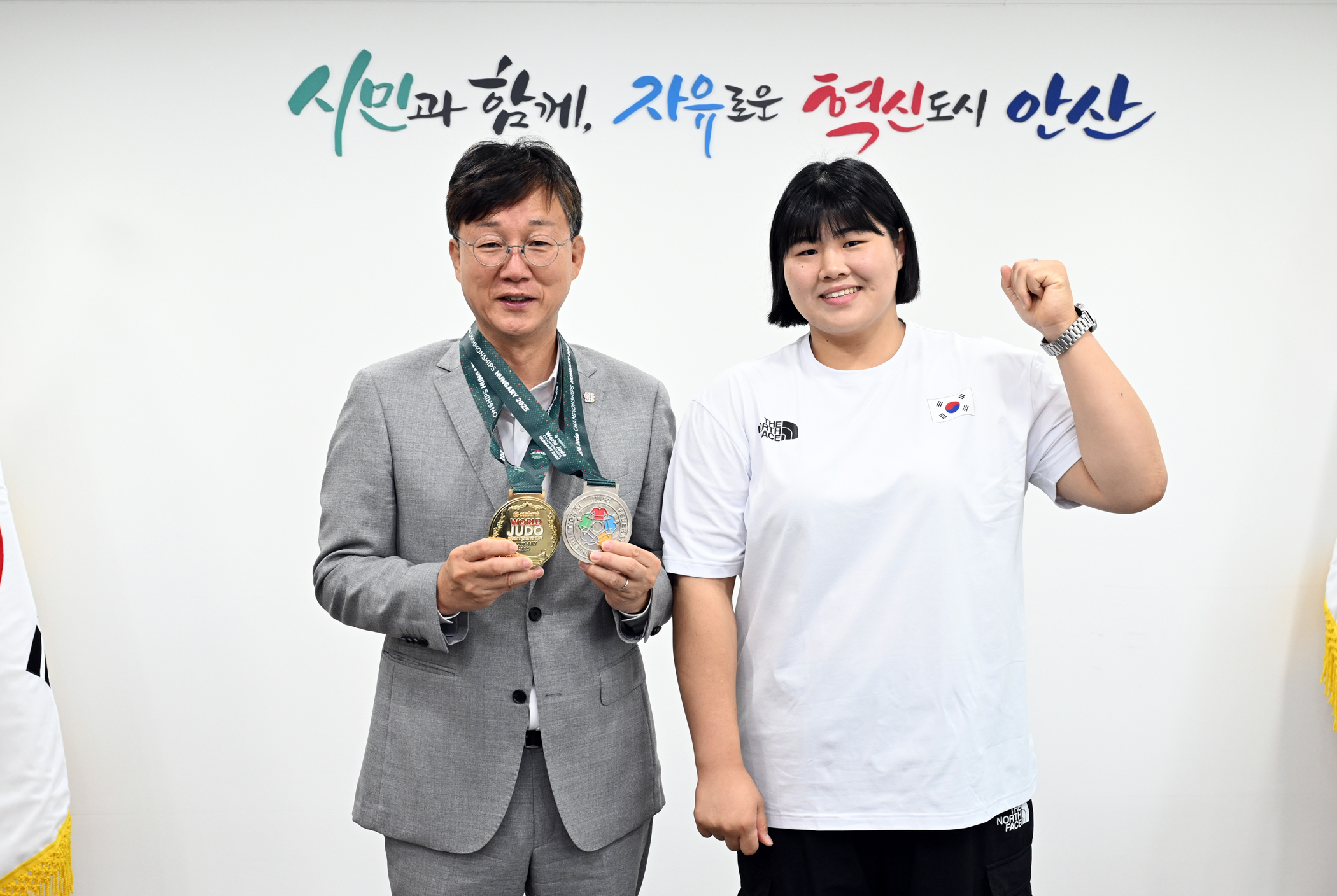 여자유도 새역사 안산시청 소속 김하윤 선수, 금빛 영광 나눠