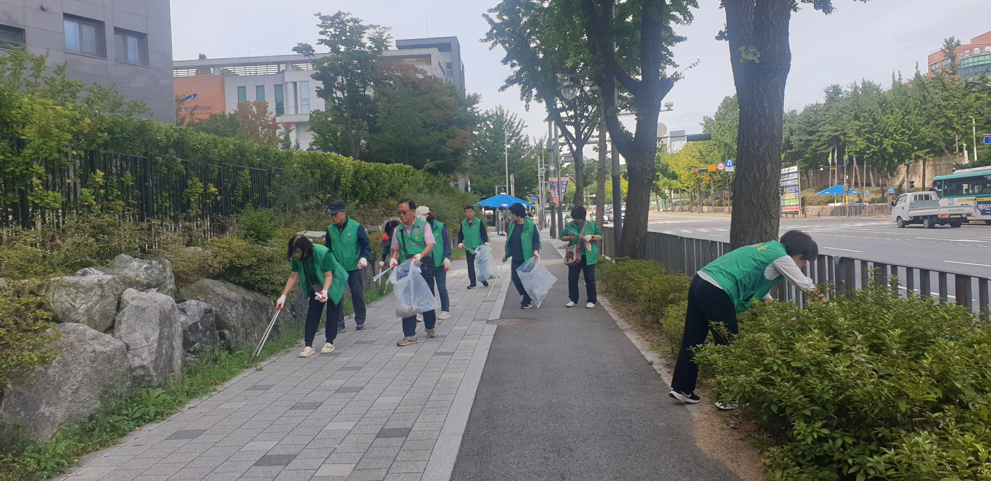 안산시 선부1동 새마을회, 대한민국 새단장 환경정화 캠페인 전개