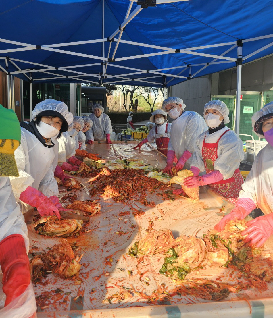 안산시 원곡동 새마을회, 김장나눔으로 따뜻한 겨울맞이