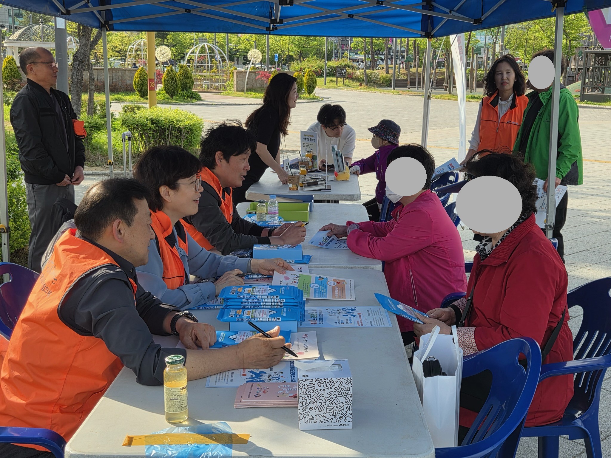 안산시 선부1동 지사협, 주민 곁으로 찾아가는 복지부스 운영