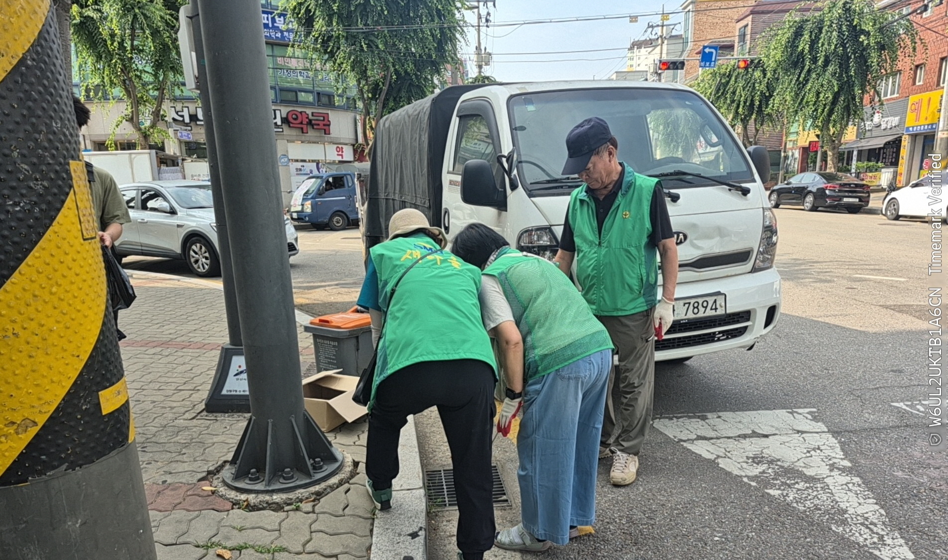 안산시 선부3동 새마을회, 감염병 예방을 위해 합동 방역 활동