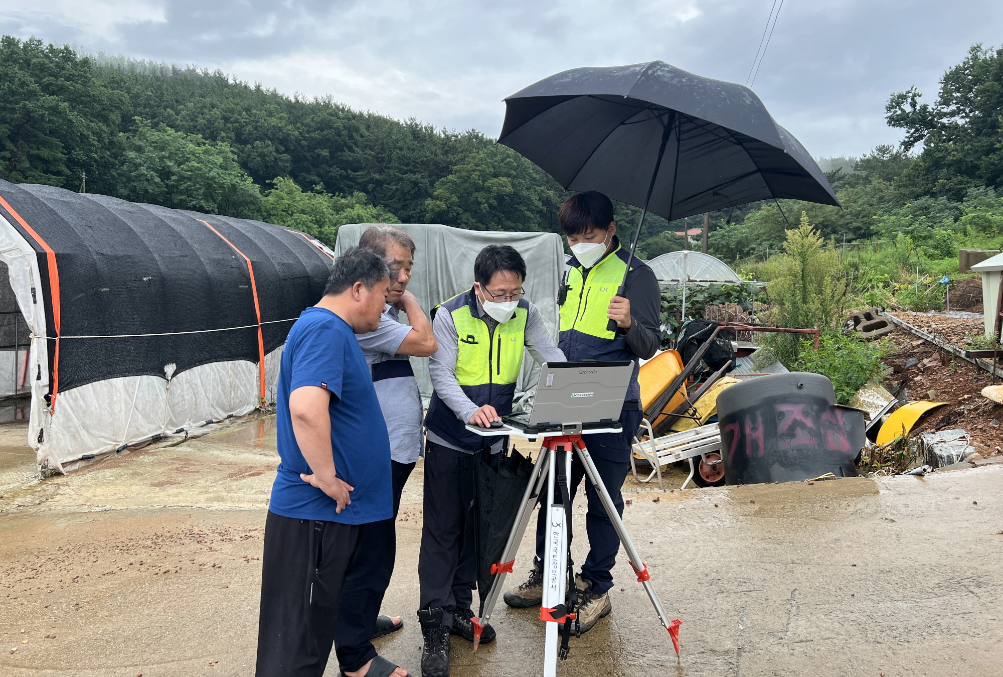 안산시 단원구, 대부남동 ‘웃동심지구’ 지적재조사 위해 임시 경계점 설치·토지소유자 현장 입회 진행