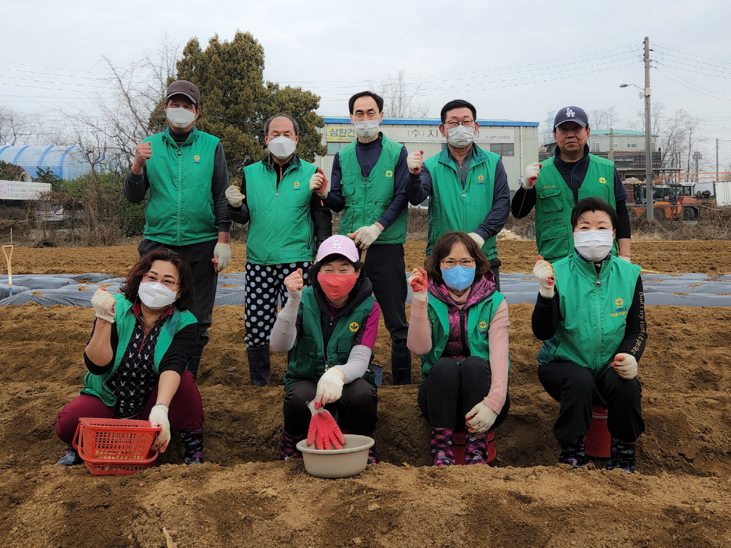 안산시 백운동 새마을회, 사랑愛감자 심기 활동