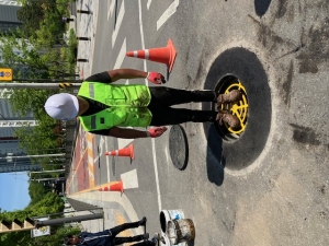 안산시, 여름철 집중호우 대비 하수맨홀 추락방지 시설 설치