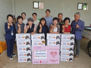 안산시 대부동 지사협, 사랑 가득 감자 나누기