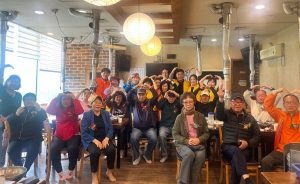 기쁨을 주는 사람들, 안산시 사동 어르신들에 갈비탕 대접