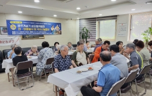 안산시 성포동 바르게살기위원회, 경로당 이미용 재능기부 및 국수 나눔