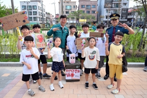 안산시, 도깨비 원정대와 다문화거리 합동순찰 및 캠페인 전개