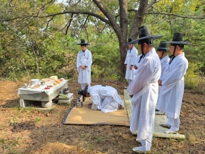 안산시, 향토 유산 제22호 팔곡당산 산신제 열고 안녕과 평안 기원