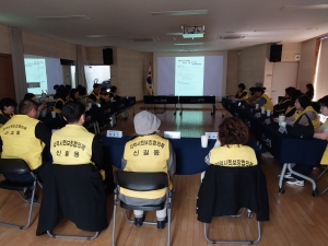 안산시 신길동 지사협,‘종이 없는 회의’로 탄소중립 실천 앞장