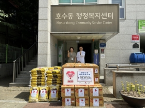 안산고잔바로튼튼의원, 안산시 호수동에 330만원 상당의 사랑의 식료품 기탁