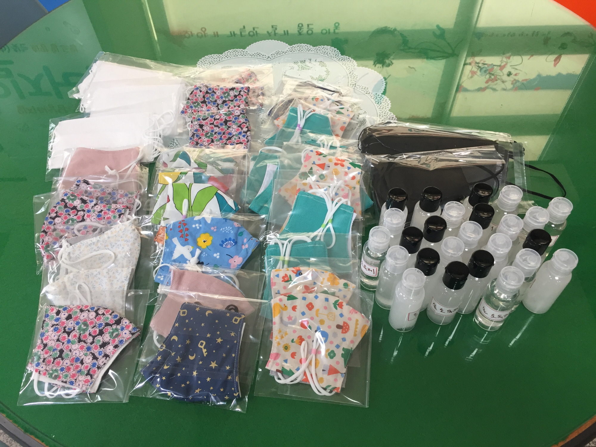 이동 효도남매, 수제 면마스크 및 손 소독제 기탁