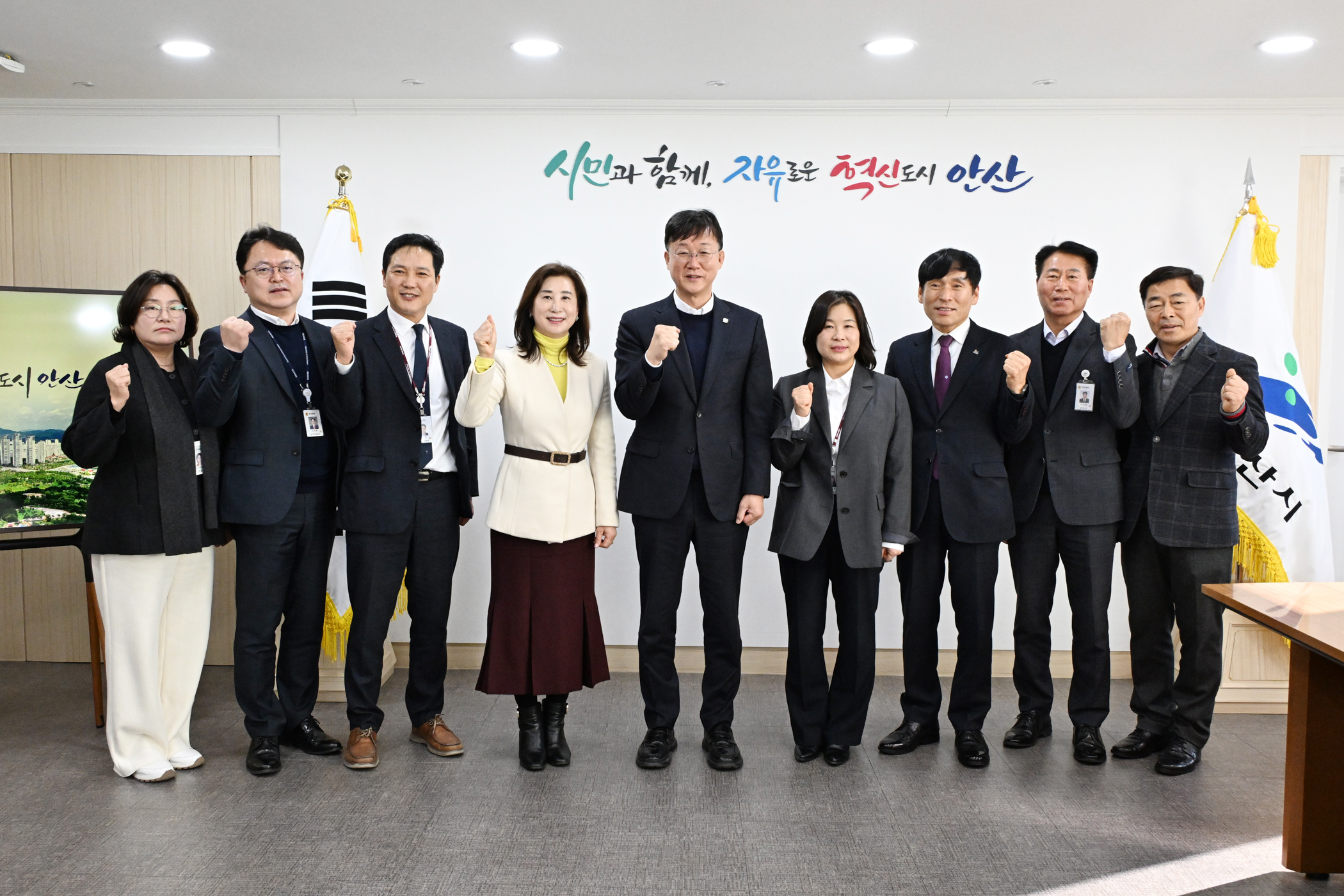 교육청 간담회… 반달섬 교육여건 개선·복합시설 건립 협력 이미지 1