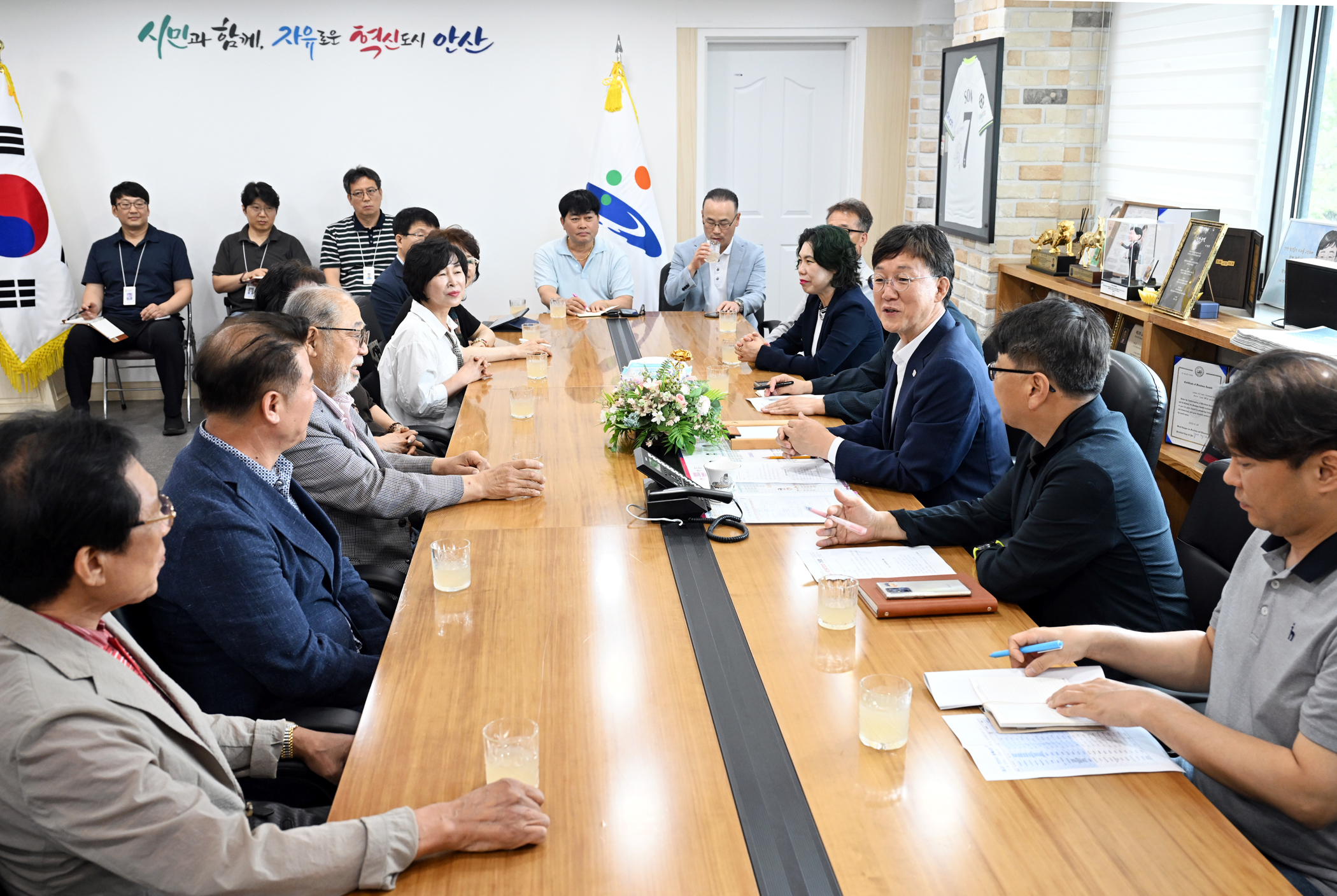 상인총연합회와 지역상권 활성화 방안 논의 이미지 1