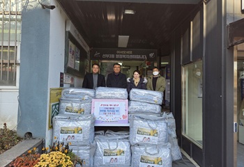 단원구 선부3동,  ㈜에스제이켐 연말맞아 취약계층에 이불 나눔 사진