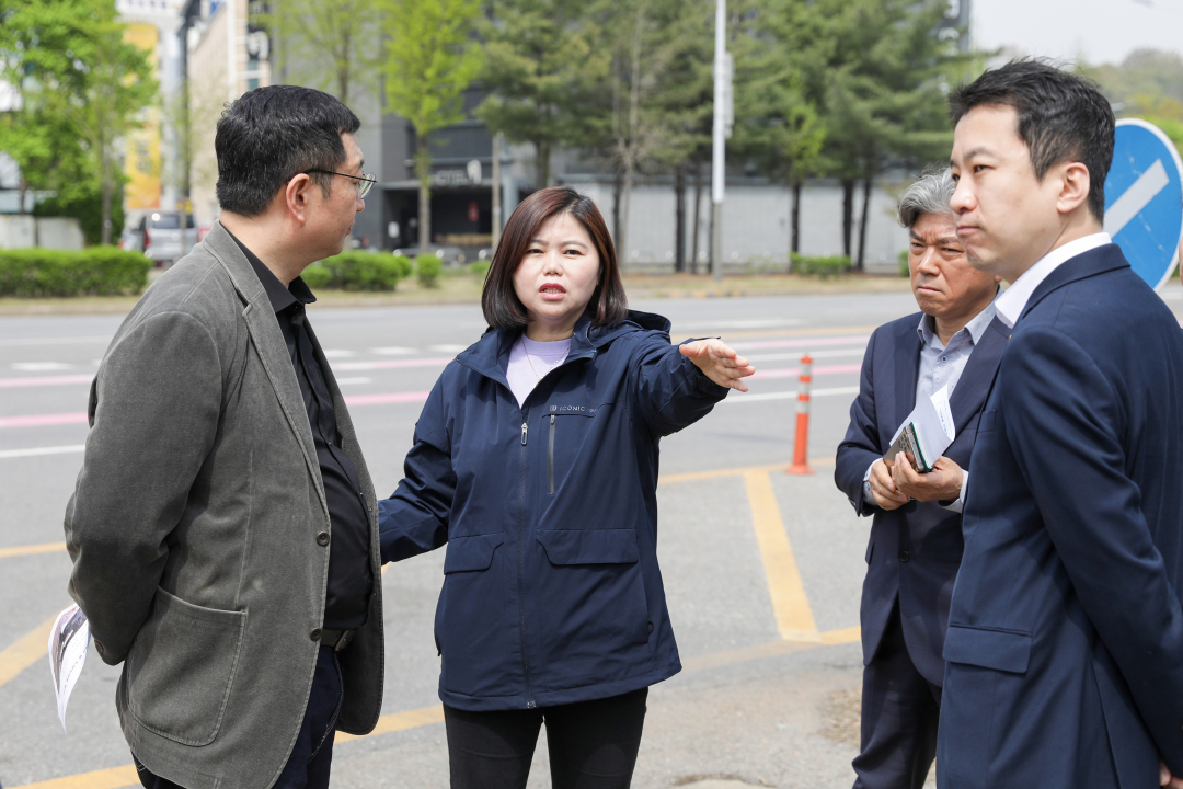 선부동 우체국 앞 노상주차장 설치관련 현장활동 썸네일 이미지