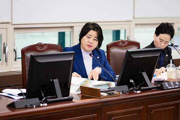 제296회 안산시의회 임시회 도시환경위원회 사진