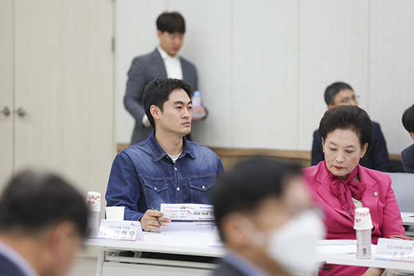 안산선 지하화 및 상부개발 추진전략 수립용역 최종보고회 사진