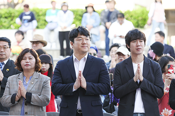 부처님 오신날 맞이 연등행사 안산불교연합회회장 취임식 사진