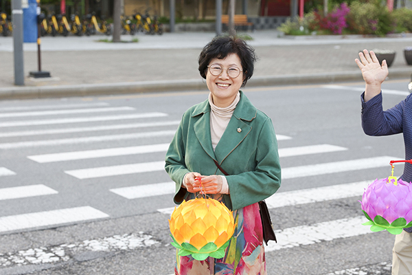 부처님 오신날 맞이 연등행사 안산불교연합회회장 취임식 사진