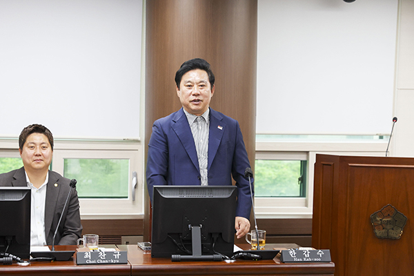 제297회 안산시의회 제1차 정례회 예산결산특별위원회 사진