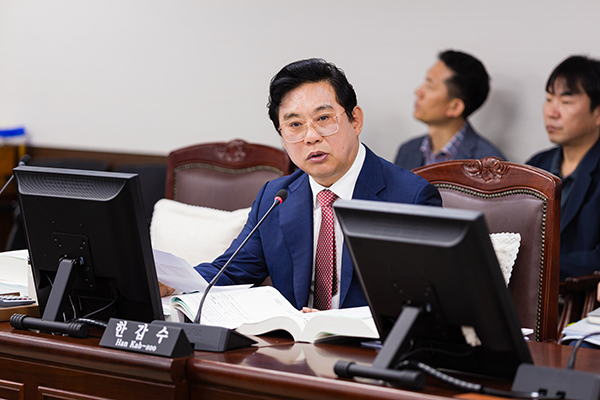 제297회 안산시의회 제1차 정례회 도시환경위원회 행정사무감사 사진