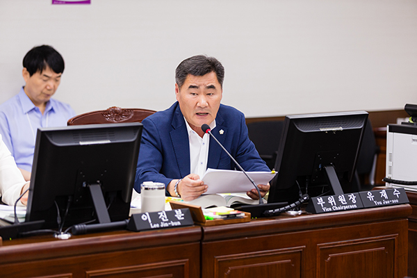 제297회 안산시의회 제1차 정례회 문화복지위원회 행정사무감사 사진