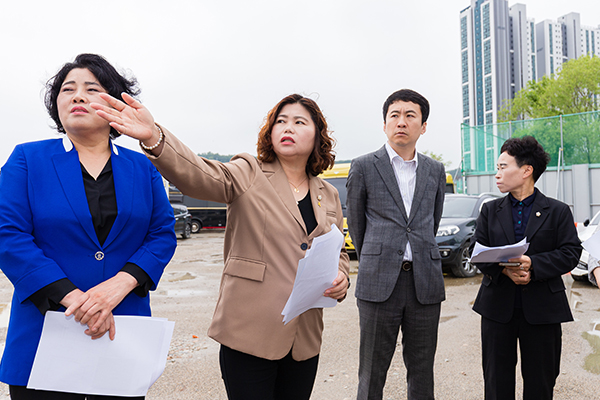 제297회 안산시의회 제1차 정례회 도시환경위원회 현장활동 사진