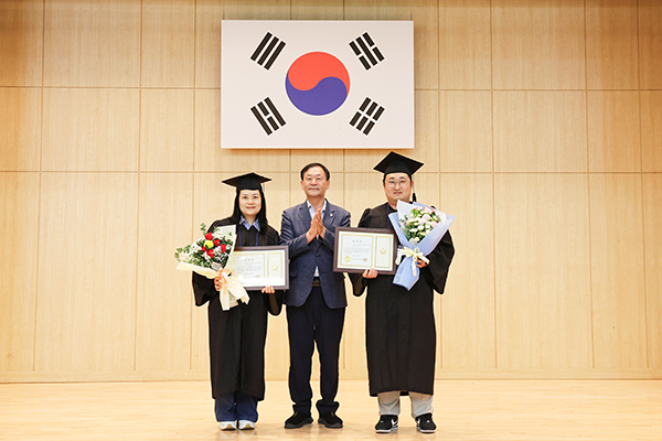 안산시상권활성화재단 소상공인 상인대학 졸업식 사진