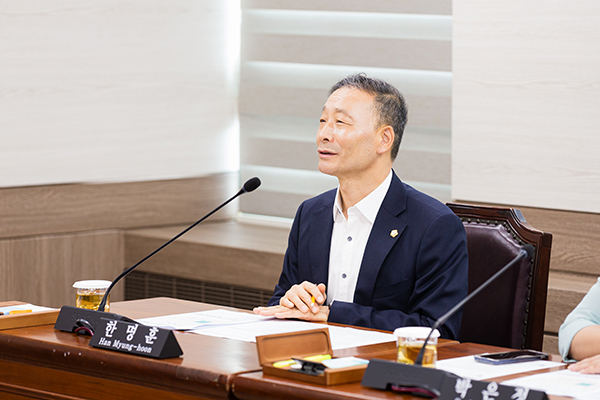 제297회 안산시의회 제1차 정례회 폐회중 1차 의회운영위원회 사진