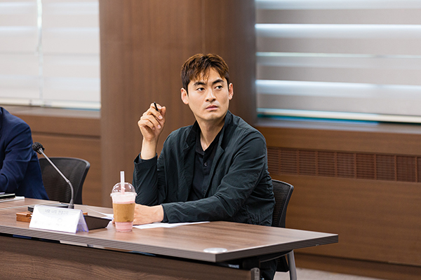 의원연구단체 너와 나의 연결고리 연구용역 중간보고회 사진