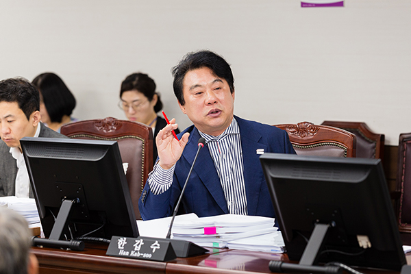 제298회 안산시의회 임시회 도시환경위원회 사진
