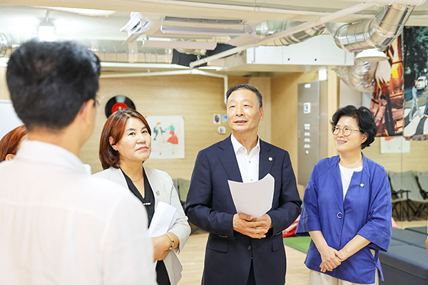 제298회 안산시의회 임시회 기획행정위원회 현장활동 사진