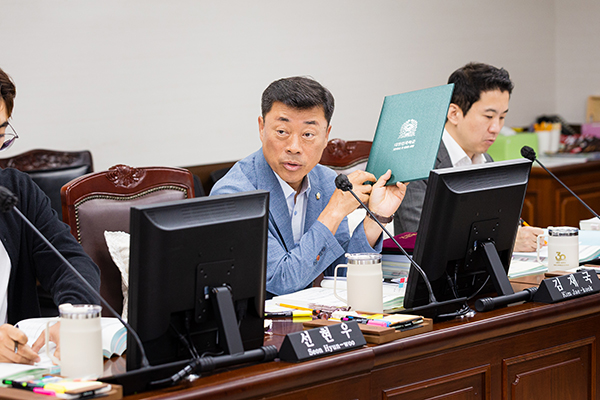 제298회 안산시의회 임시회 제3차 예산결산특별위원회 사진