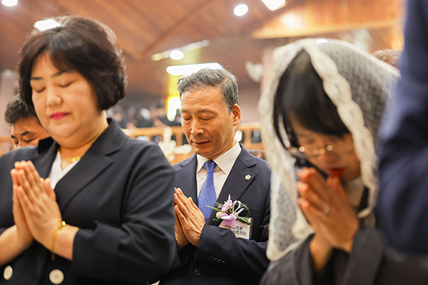 대학동성당 봉헌미사 사진