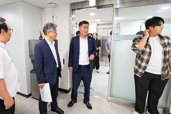 청년큐브 월피캠프 개소식 사진