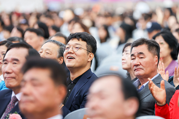 제2회 기업인의 날 기념 슈퍼콘서트 사진