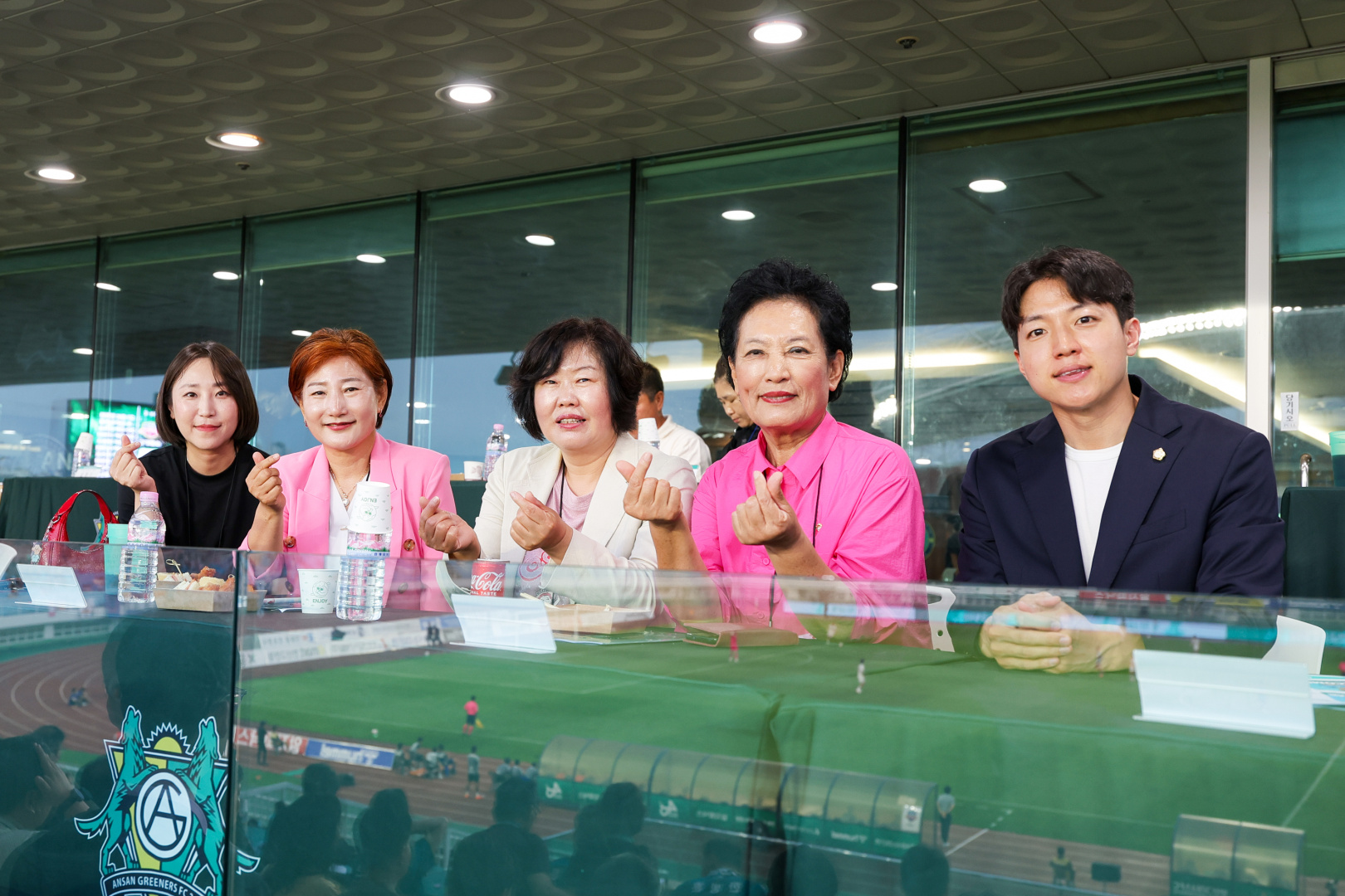 와스타디움에서 열리는 축구와 음악의 만남 사진