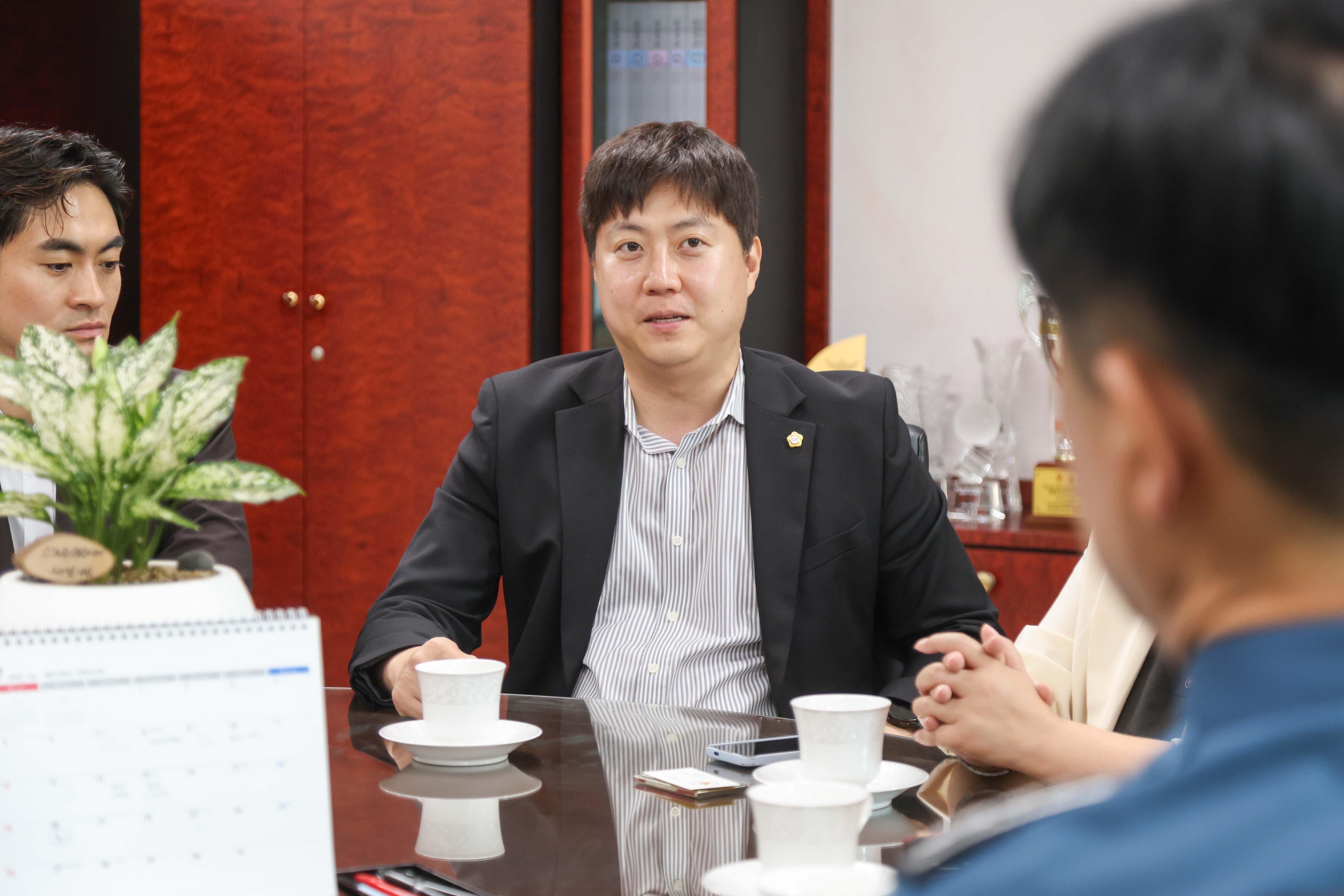 제10대 안산시의회 전반기 의장단 주요기관 방문 사진