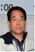위원 박 종 원 사진