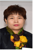 위원 한 희 정 사진