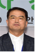 위원 김 철 연 사진