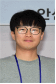 위원 문 지 원 사진